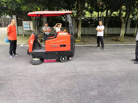 掃地機價格多少錢