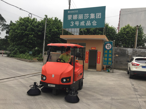環衛掃地車品牌